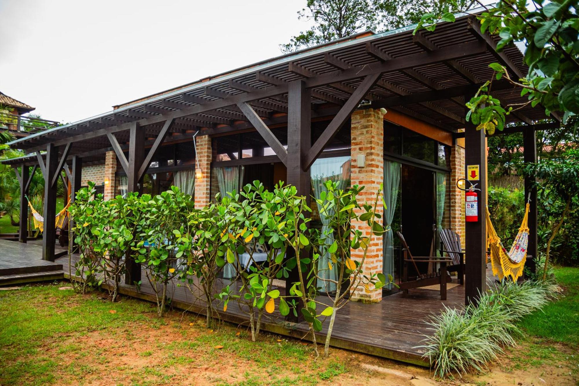Villa Ibiraquera Life Praia do Rosa Esterno foto
